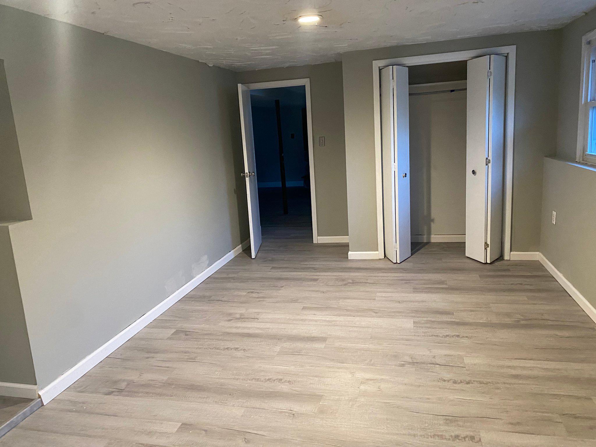 106 Parkview Road Stratford, NJ 08084 - Photo 17 of 27 a view of an empty room