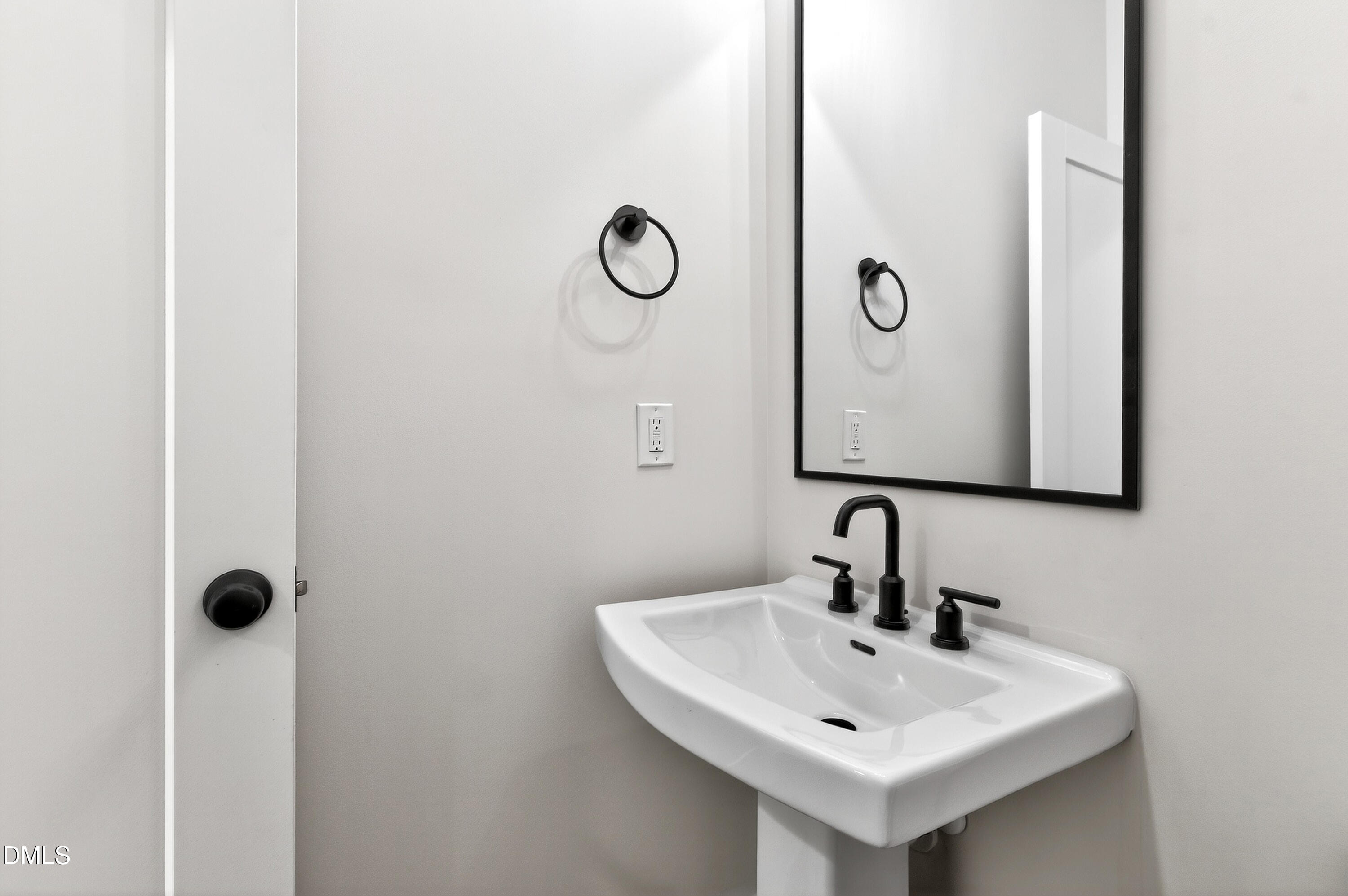 976 Double Helix Road Apex, NC 27523 - Photo 21 of 50 976 Helix (8)