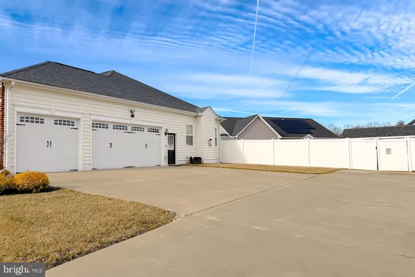$710,000 | 24432 Fwd Drive, Hollywood, MD 20636