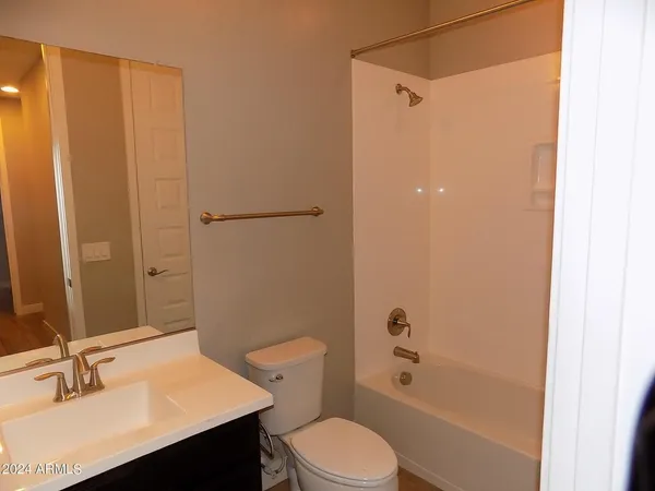 $2,450 | 4967 South Bridal Vail Drive, Gilbert, AZ 85298
