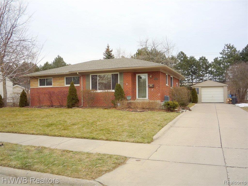 3218 Harvard Road Royal Oak, MI 48073 - Photo 1 of 21 3218 Harvard Rd