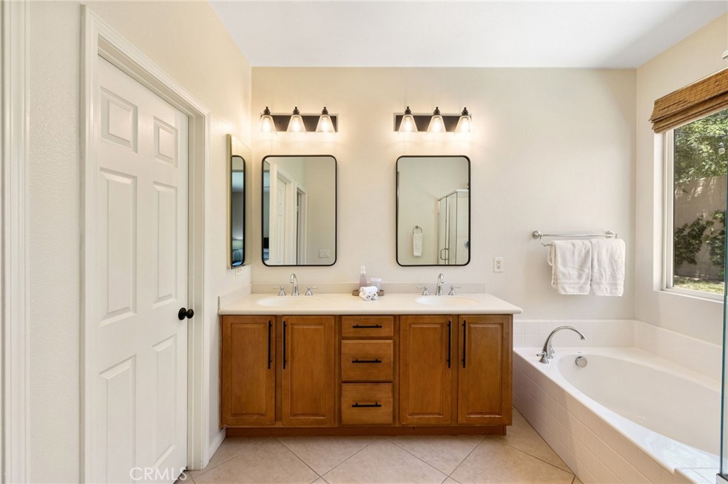 43680 Riunione Place Indio, CA 92203 - Photo 18 of 47