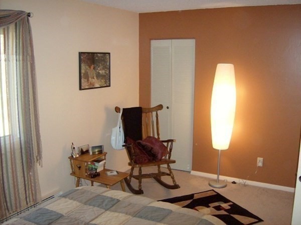 170 East Hadley Road, Unit 92 Amherst, MA 01002 - Photo 11 of 17 Gallery Image 11