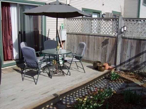 170 East Hadley Road, Unit 92 Amherst, MA 01002 - Photo 15 of 17 Gallery Image 15