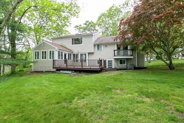 83 Outlook Road Marshfield, MA 02050 - Photo 5 of 23 Gallery Image 5
