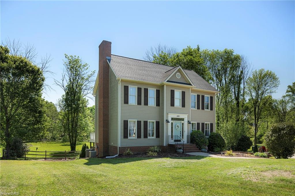 604 Schaefer Court Clemmons, NC 27012 - Photo 3 of 36