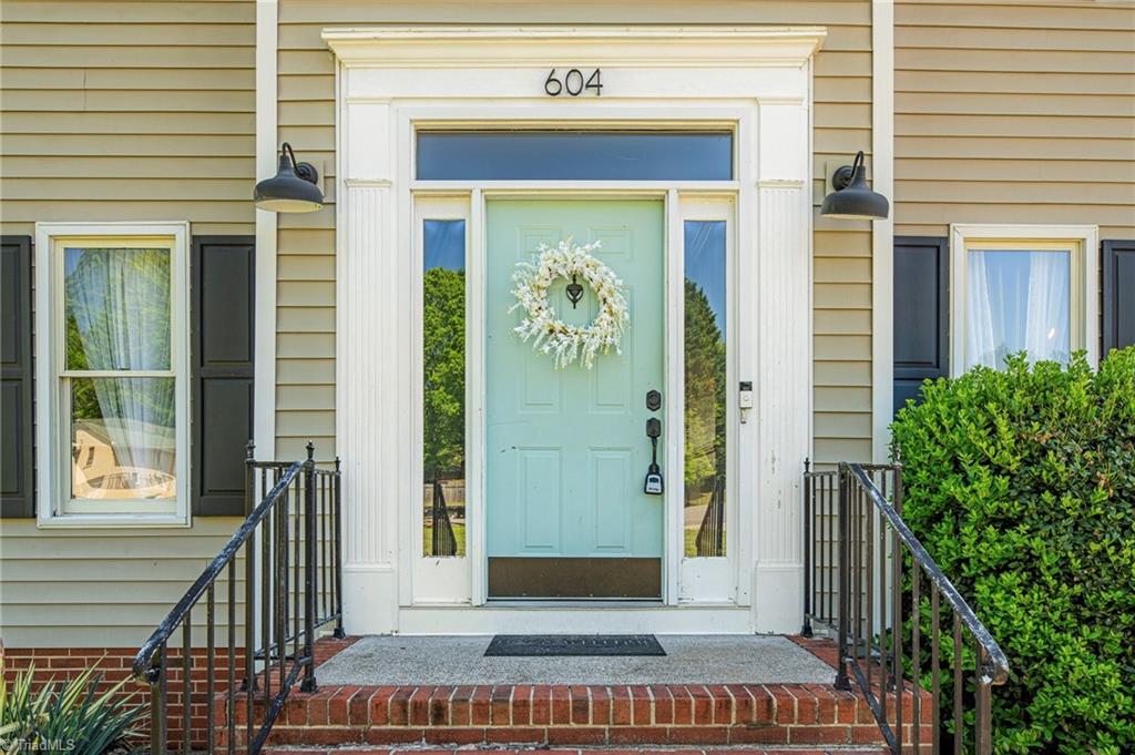 604 Schaefer Court Clemmons, NC 27012 - Photo 6 of 36