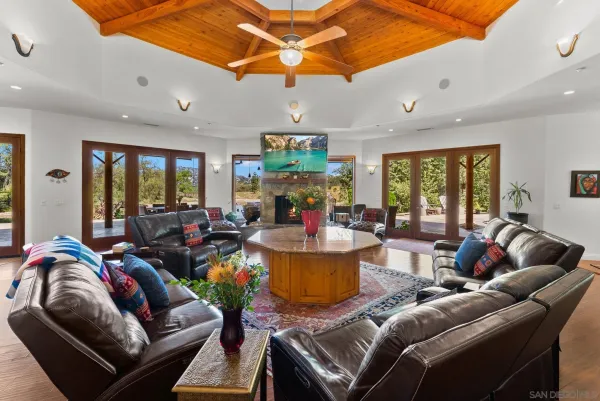 $3,600,000 | 7051 Mt Olympus Road, Fallbrook, CA 92028