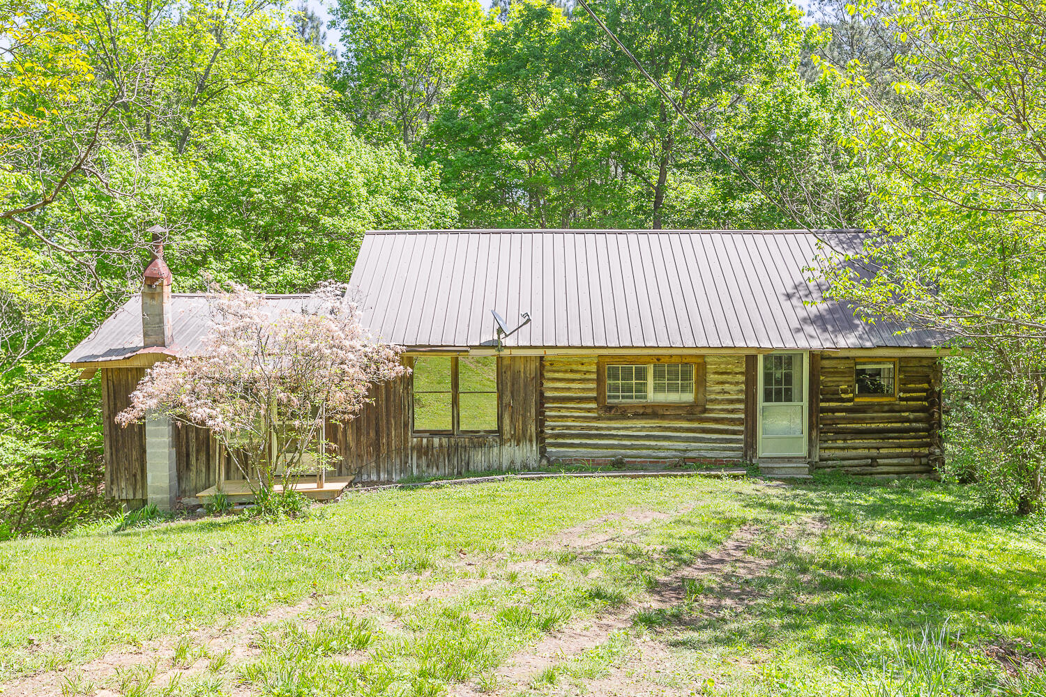 411 Guinn Road Dalton, GA 30721 - Photo 1 of 48 411 Guinn Road HD_-3