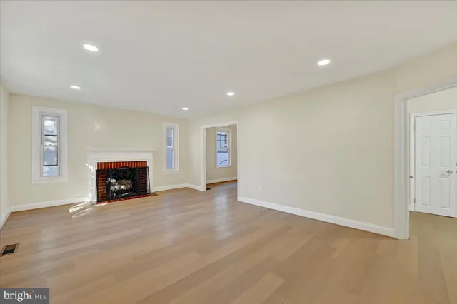 $464,900 | 19 Dunmore Road, Catonsville, MD 21228