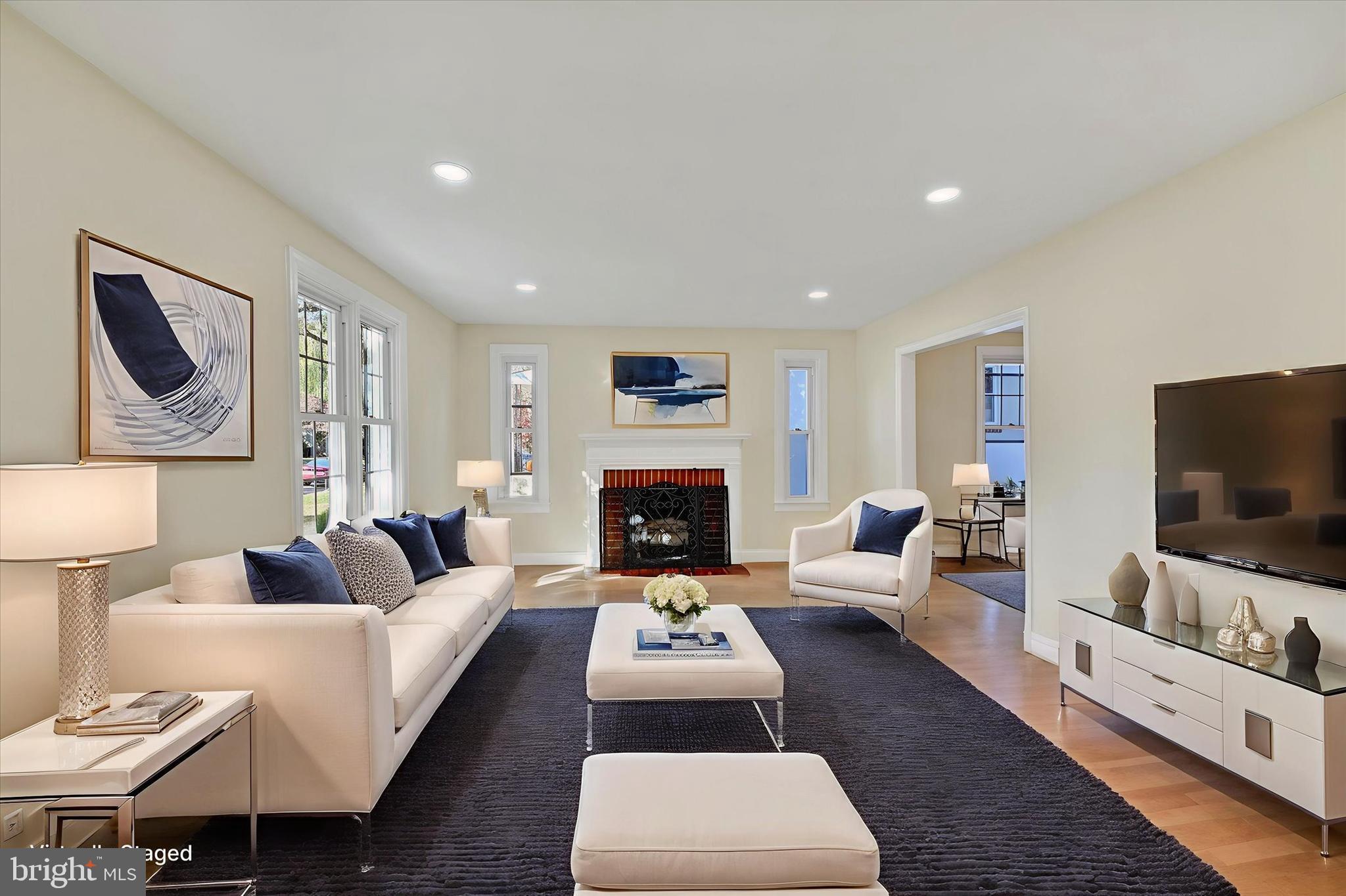 19 Dunmore Road Catonsville, MD 21228 - Photo 8 of 50 a living room with furniture and a flat screen tv