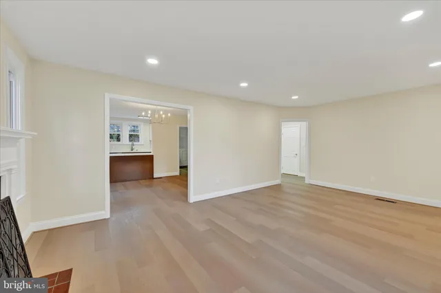 $464,900 | 19 Dunmore Road, Catonsville, MD 21228