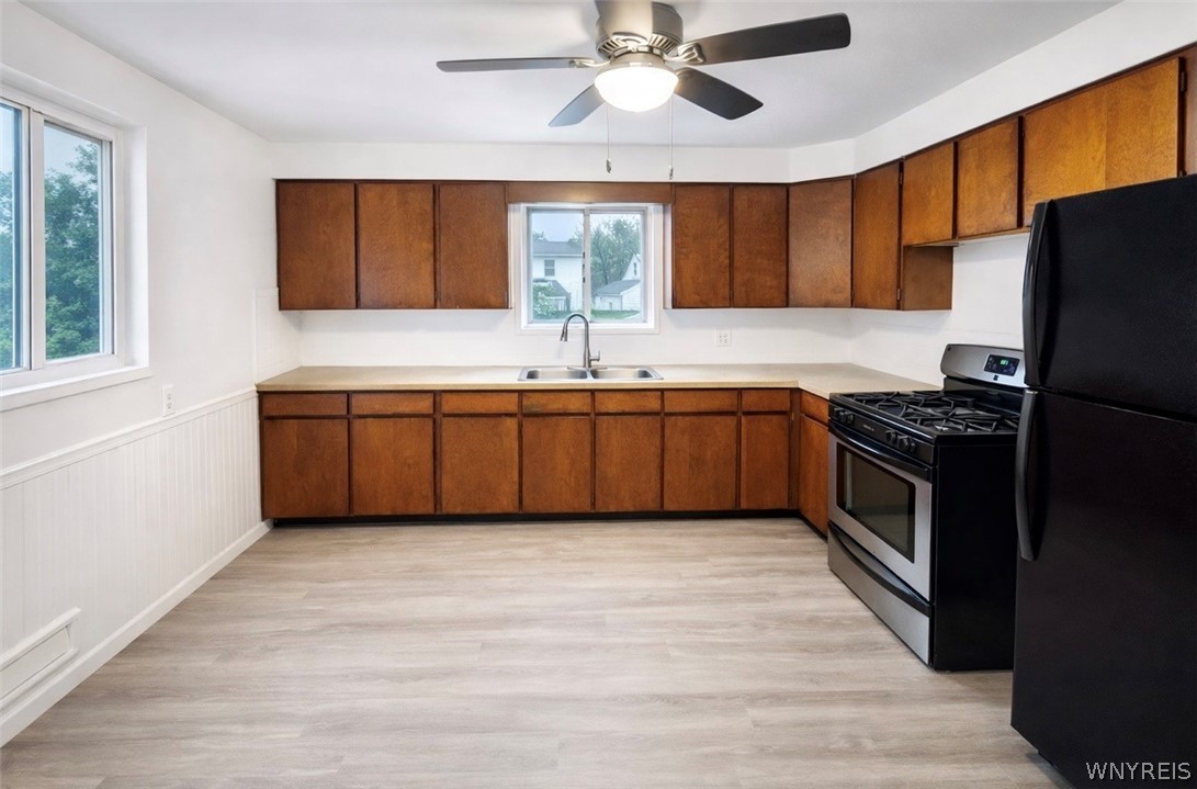 75 Beach Road Cheektowaga, NY 14225 - Photo 3 of 19 Lower Unit