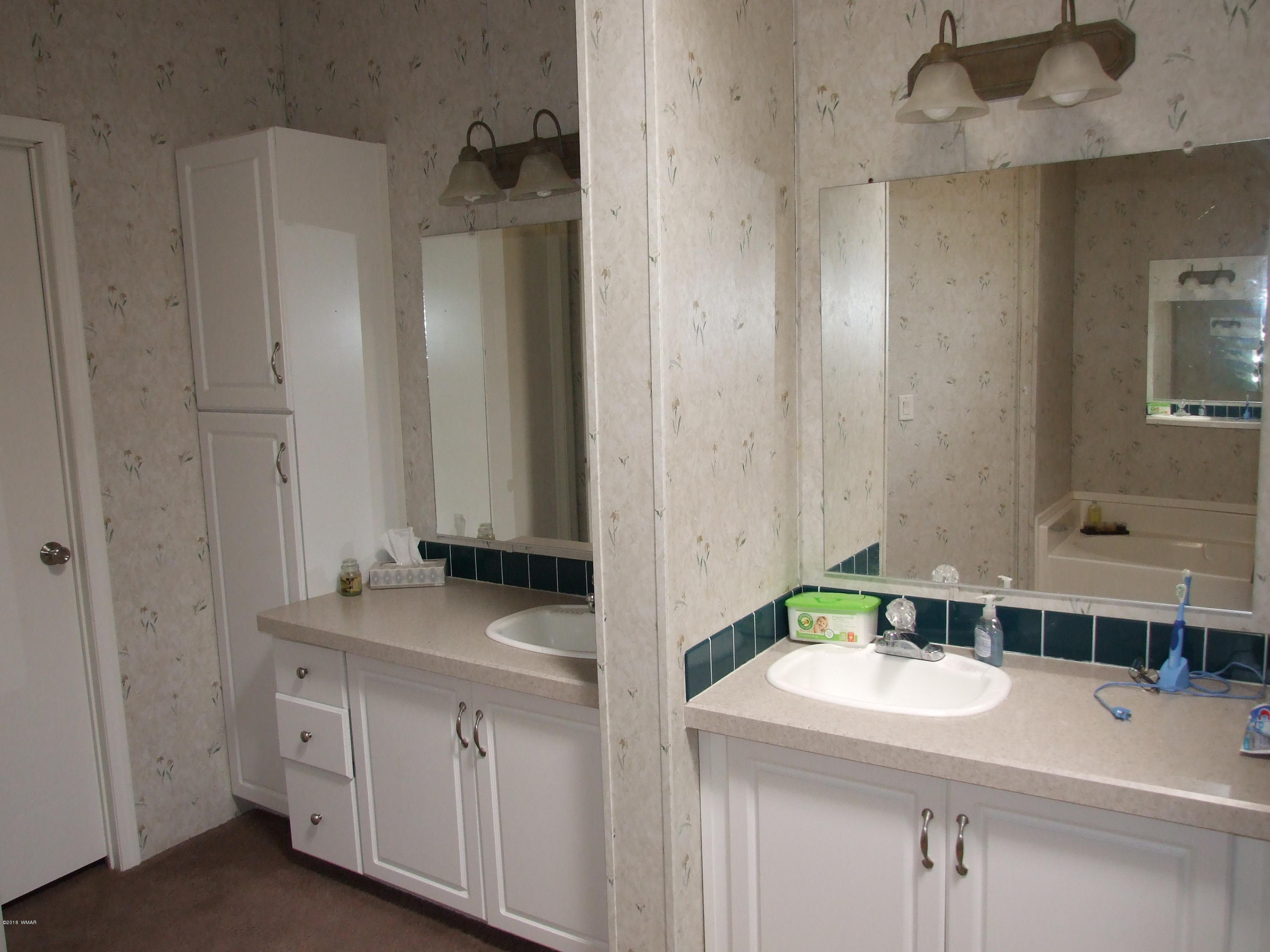 2195 Graphite Road Clay Springs, AZ 85923 - Photo 33 of 48 Gallery Image 33