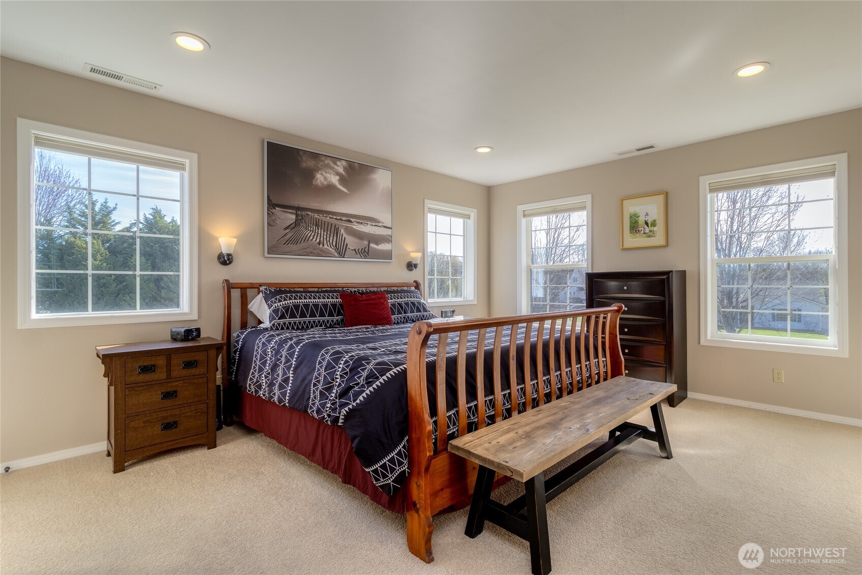 47 Austin Street Walla Walla, WA 99362 - Photo 17 of 40 a bed room with a bed and a window