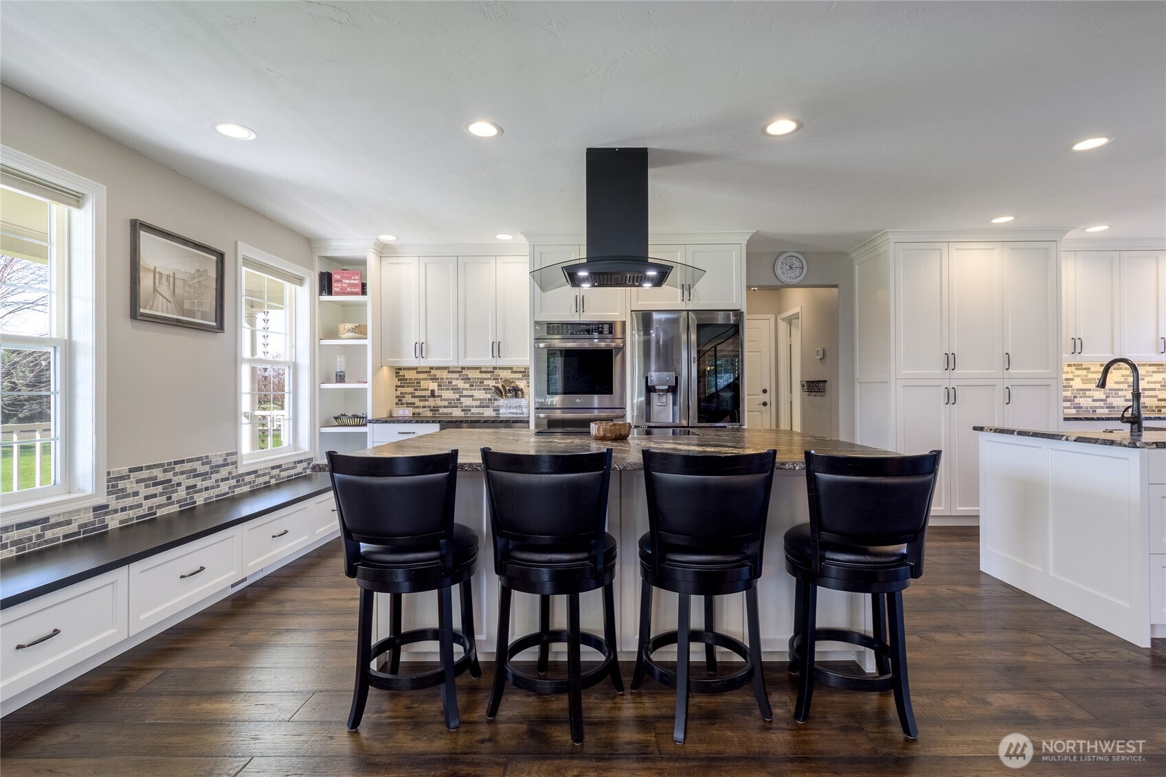 47 Austin Street Walla Walla, WA 99362 - Photo 8 of 40 a view of a dining room with furniture and wooden floor