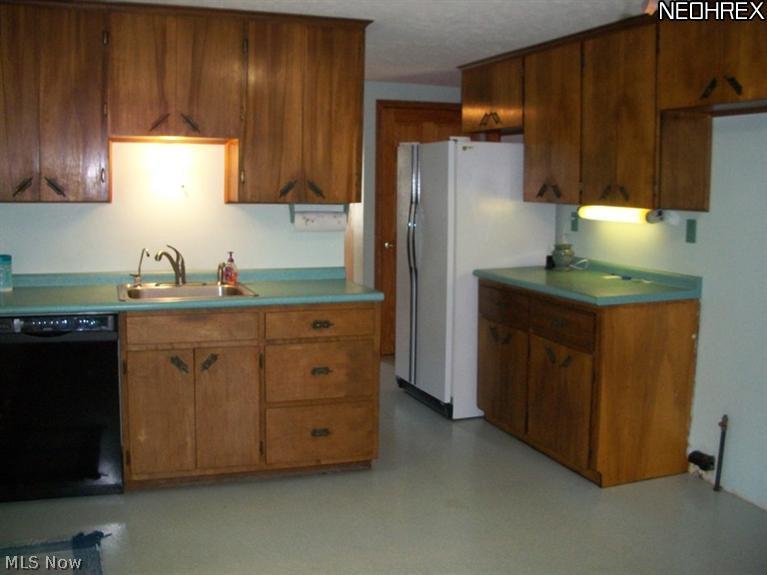 4562 Anderson Anthony Road Northwest Warren, OH 44481 - Photo 14 of 18 Gallery Image 14
