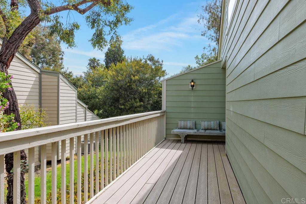 1715 Kennington Road Encinitas, CA 92024 - Photo 3 of 42