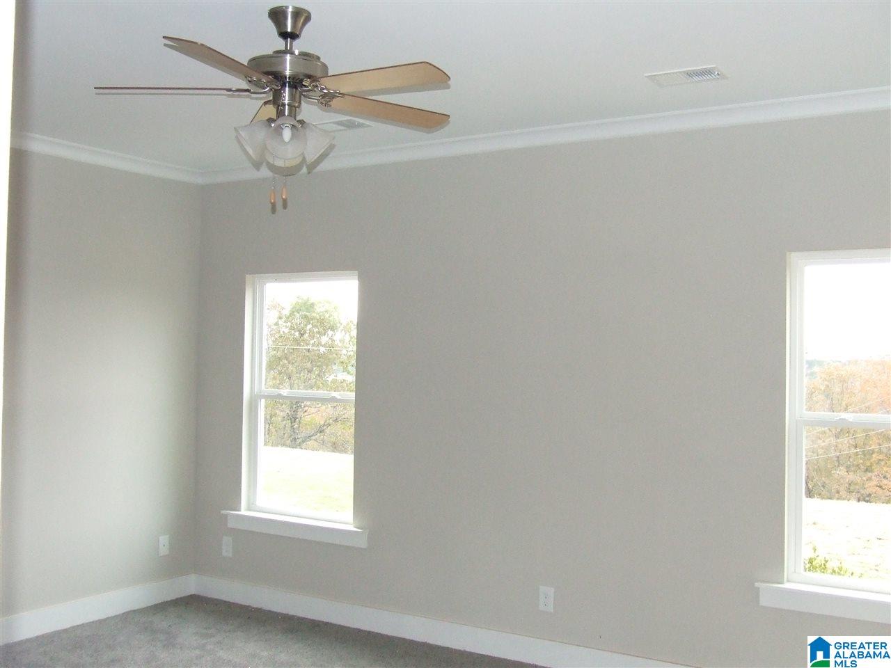 1017 Camellia Ridge Drive Pelham, AL 35124 - Photo 18 of 45