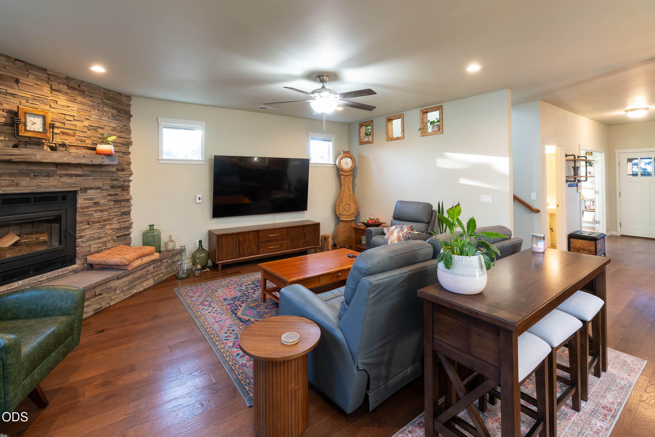 17101 Southeast Hopi Road Prineville, OR 97754 - Photo 17 of 68