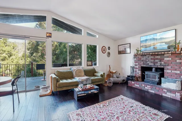 $469,000 | 53020 Marian View Drive, Idyllwild, CA 92549