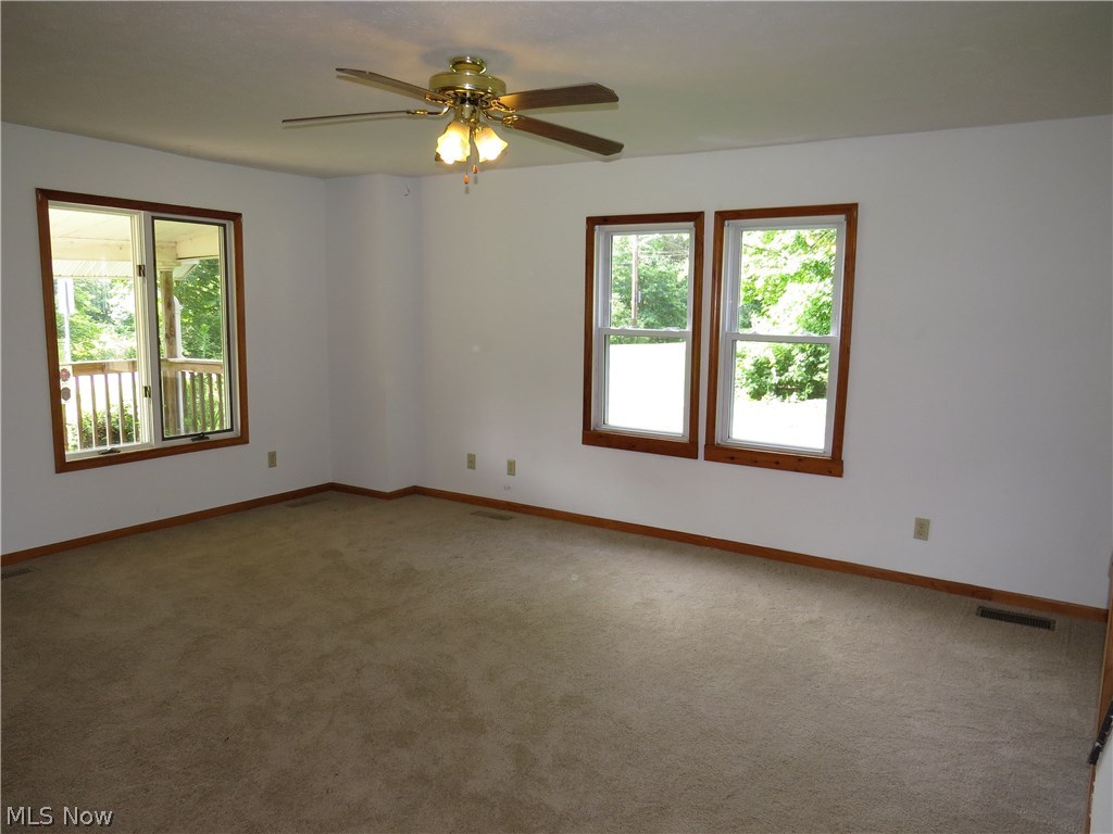 1748 Dock Road Madison, OH 44057 - Photo 15 of 33