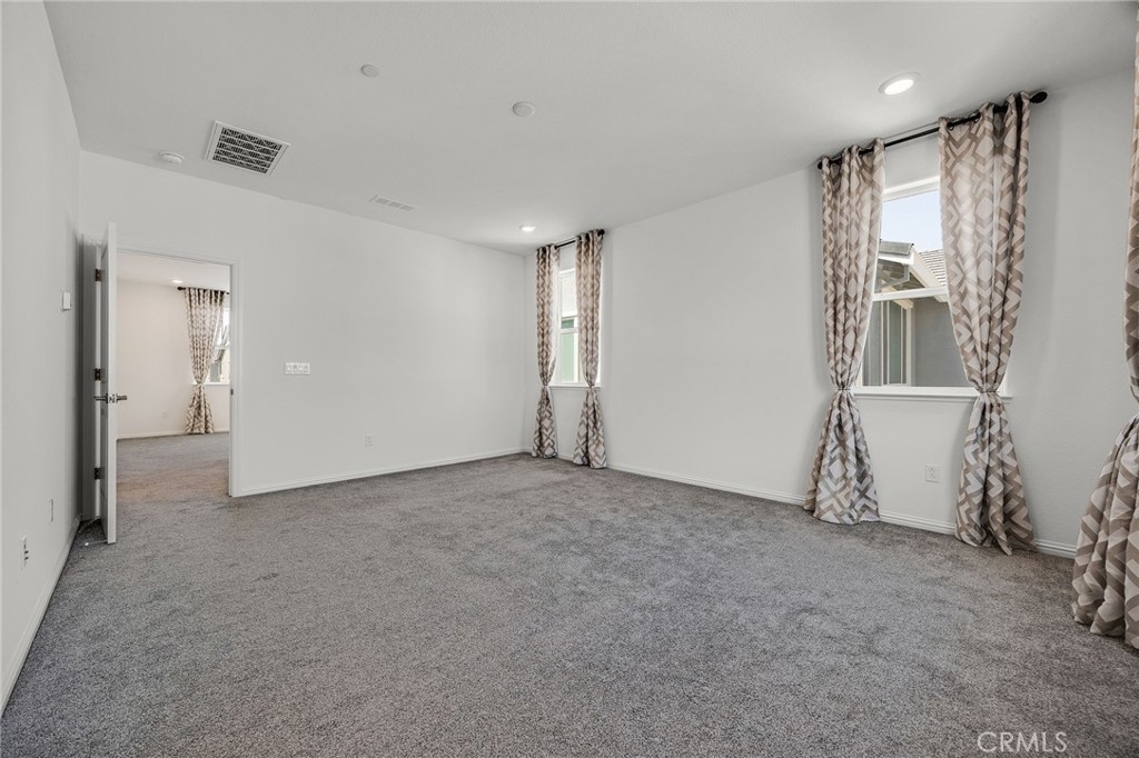 237 Goose Creek Avenue Brentwood, CA 94513 - Photo 21 of 49 a view of an empty room