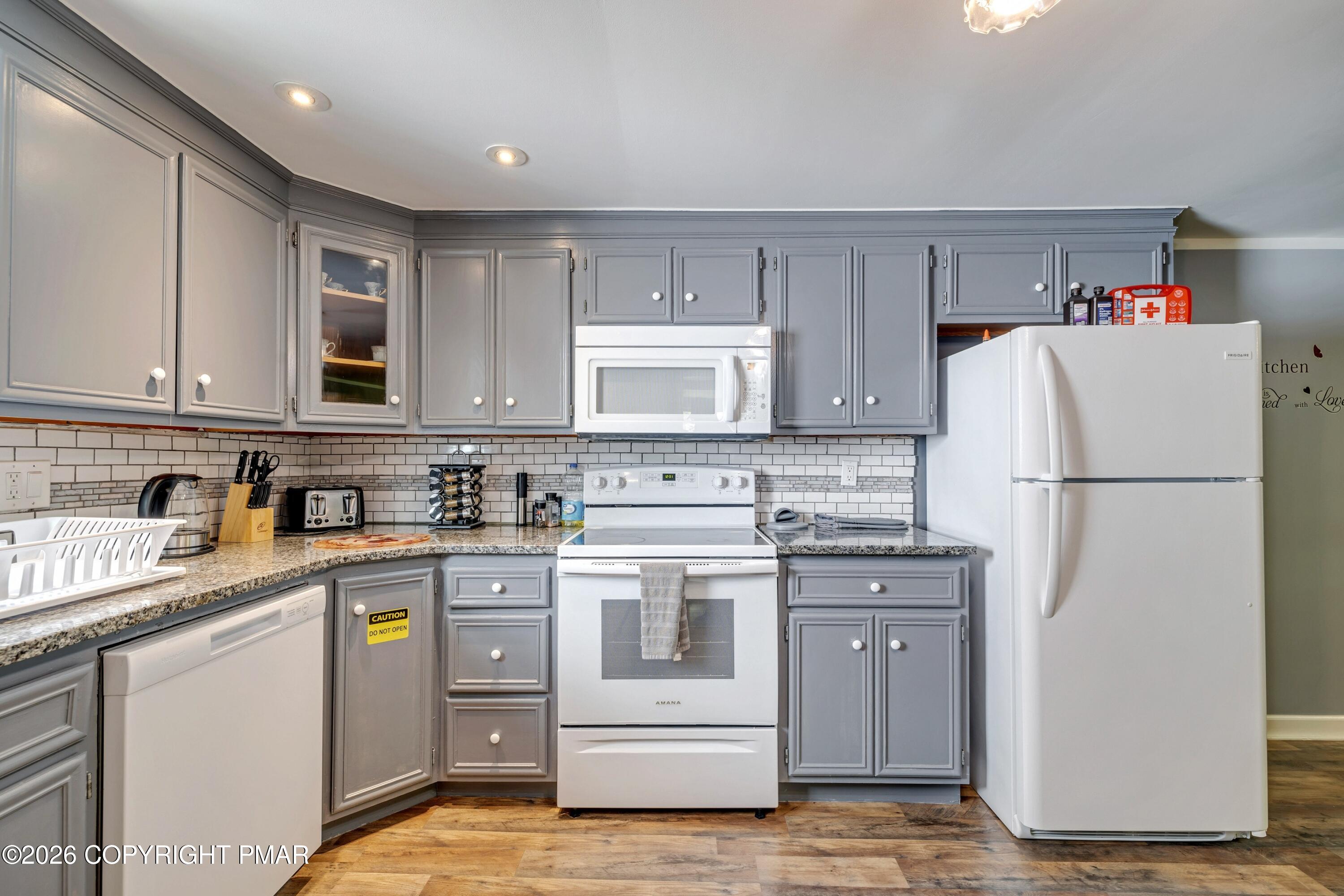 1106 Lakeside Drive Effort, PA 18330 - Photo 25 of 42 a kitchen with cabinets appliances and a sink