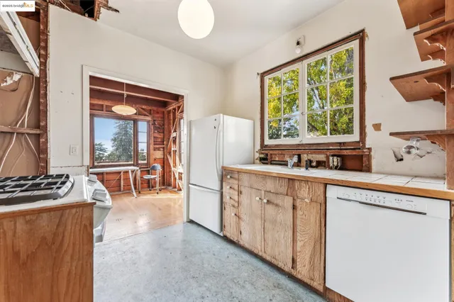 $999,000 | 1444 Scenic Avenue, Berkeley, CA 94708