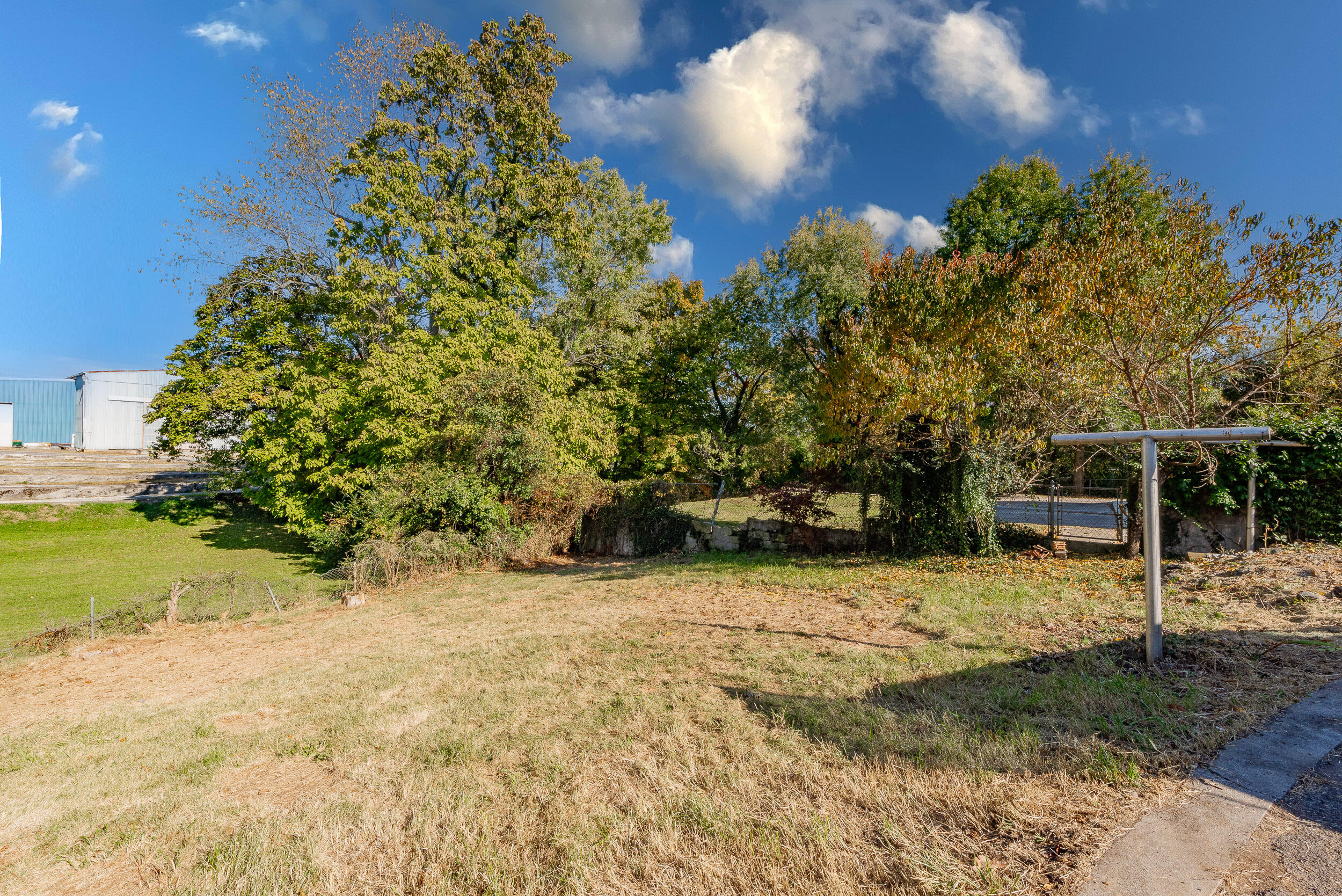 103 Tween Hills Road Bristol, TN 37620 - Photo 34 of 47 DSC_6899-HDR-Edit