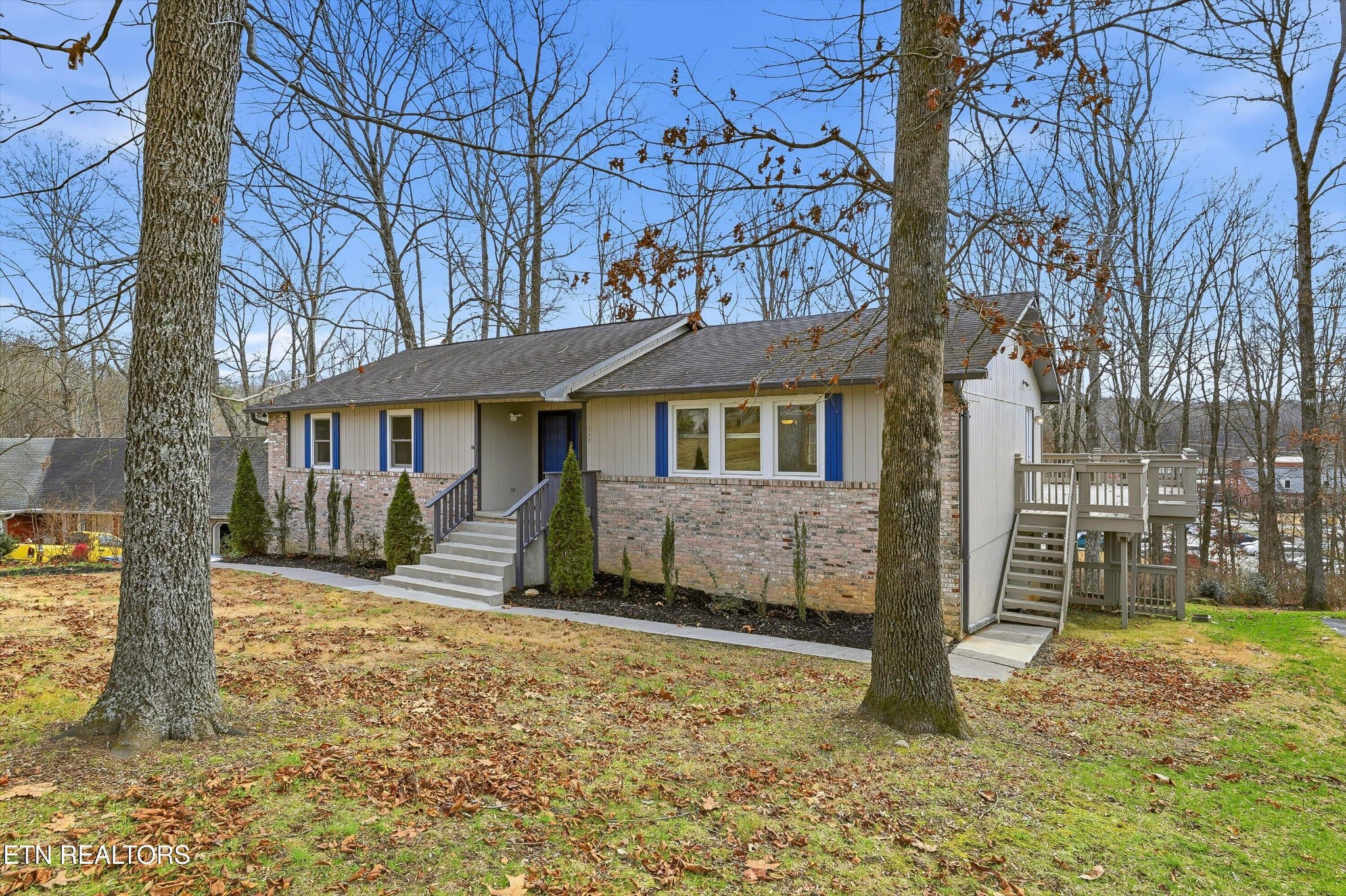 110 Hendrix Drive Oak Ridge, TN 37830 - Photo 1 of 33
