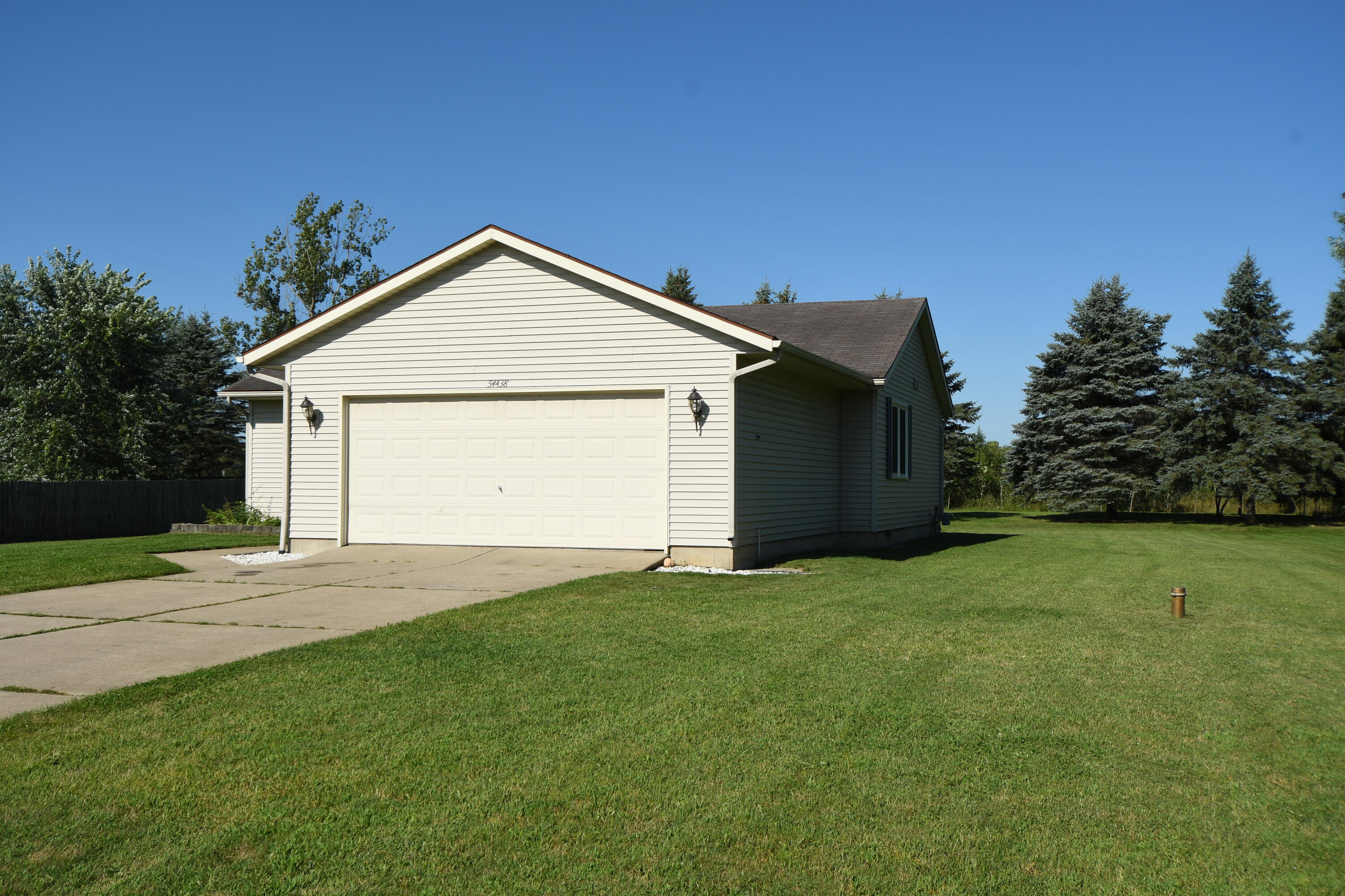 54438 Ridgeview Circle Paw Paw, MI 49079 - Photo 20 of 62 DSC_9182.2