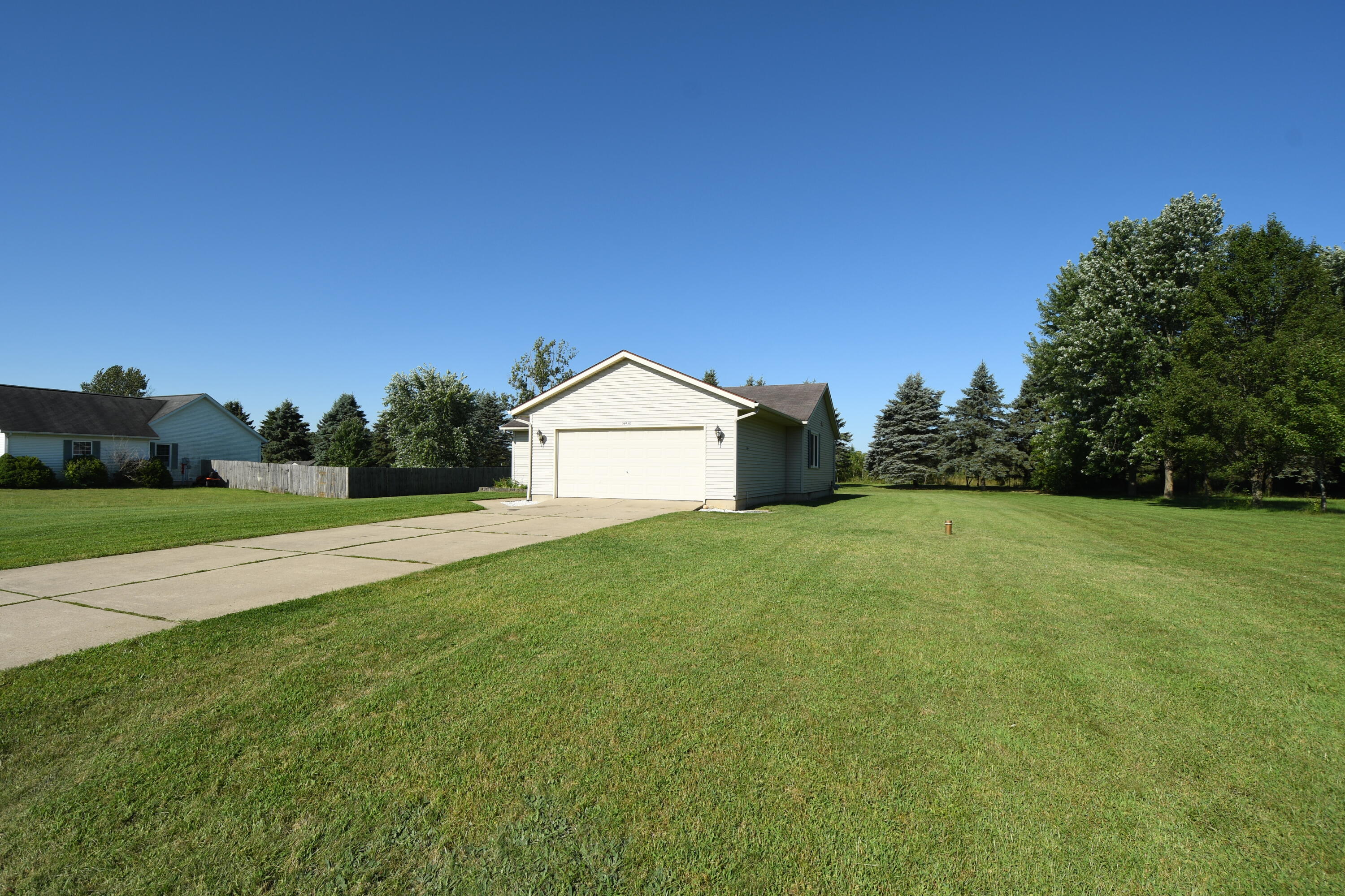 54438 Ridgeview Circle Paw Paw, MI 49079 - Photo 21 of 62 DSC_9187.2