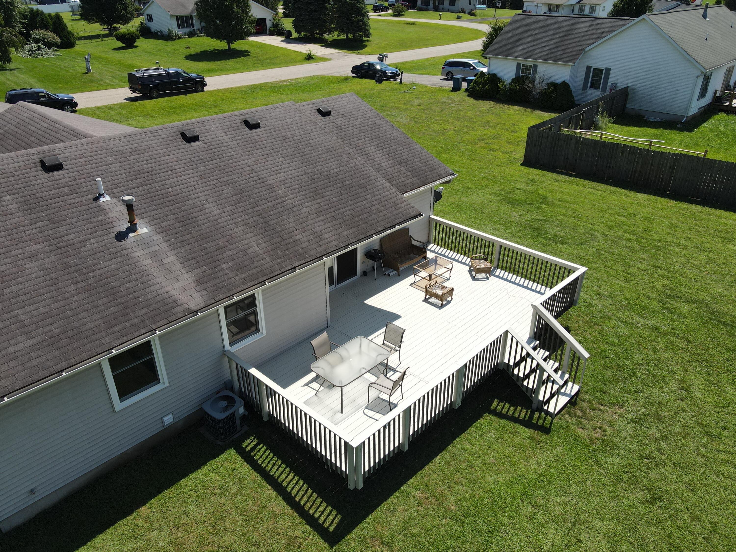 54438 Ridgeview Circle Paw Paw, MI 49079 - Photo 8 of 62 DJI_0013.2