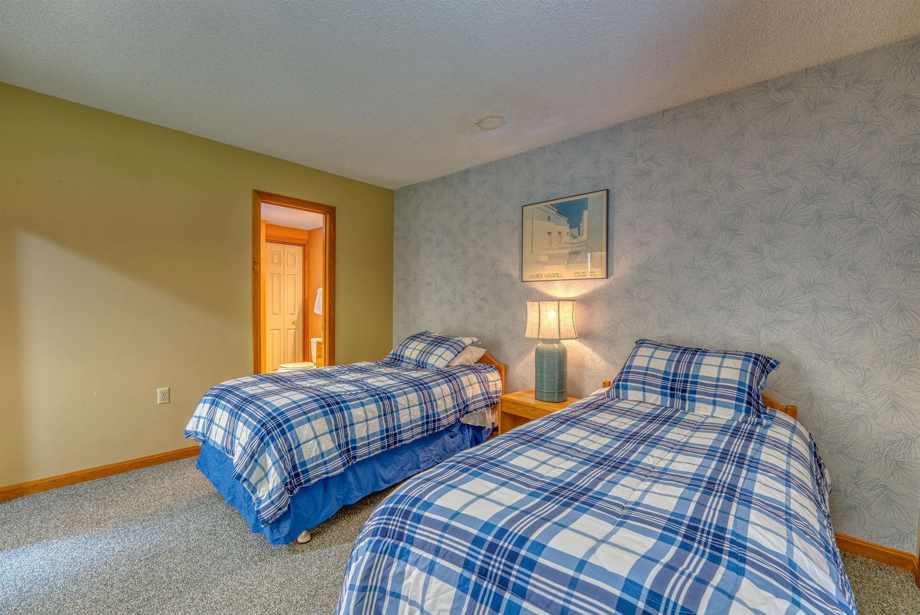 116 Hannah Loop, Unit 25 Carroll, NH 03595 - Photo 13 of 23 Gallery Image 13