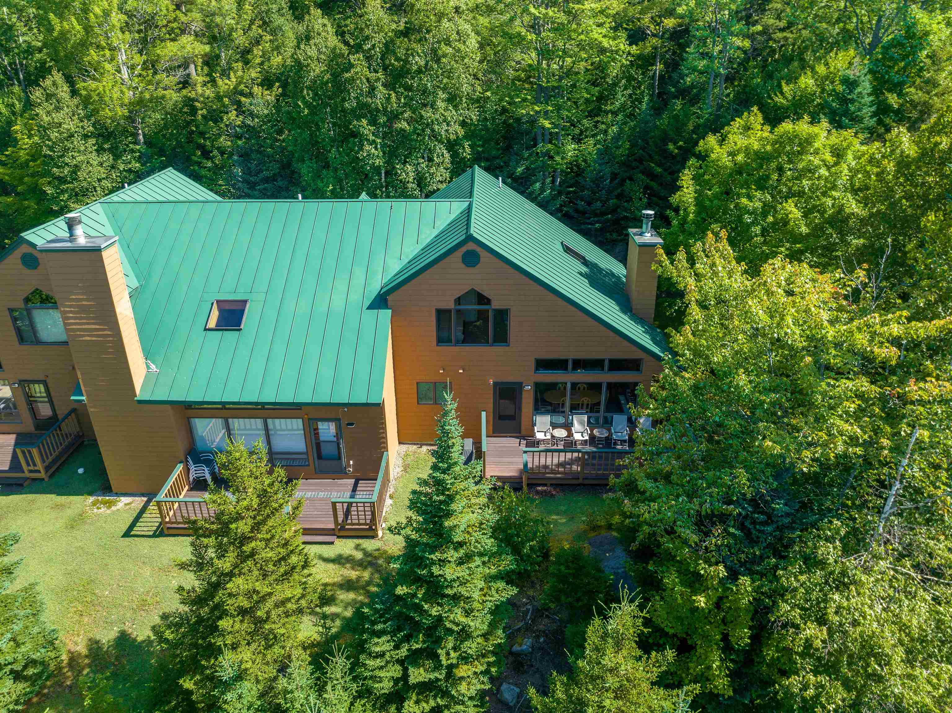 116 Hannah Loop, Unit 25 Carroll, NH 03595 - Photo 4 of 23 Gallery Image 4