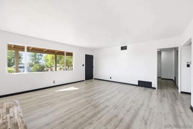 $840,000 | 612 Momar Lane, Escondido, CA 92027