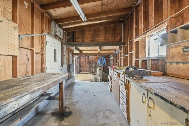 $840,000 | 612 Momar Lane, Escondido, CA 92027