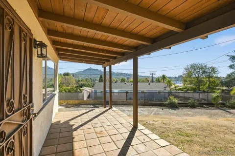 $840,000 | 612 Momar Lane, Escondido, CA 92027