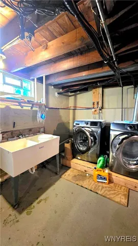 $250,000 | 264 Skillen Street, Buffalo, NY 14207