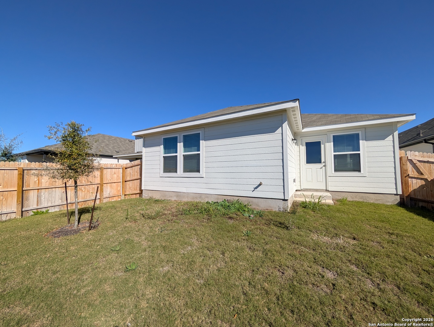 862 Bluegrass New Braunfels, TX 78130 - Photo 29 of 37 a house view with a backyard space