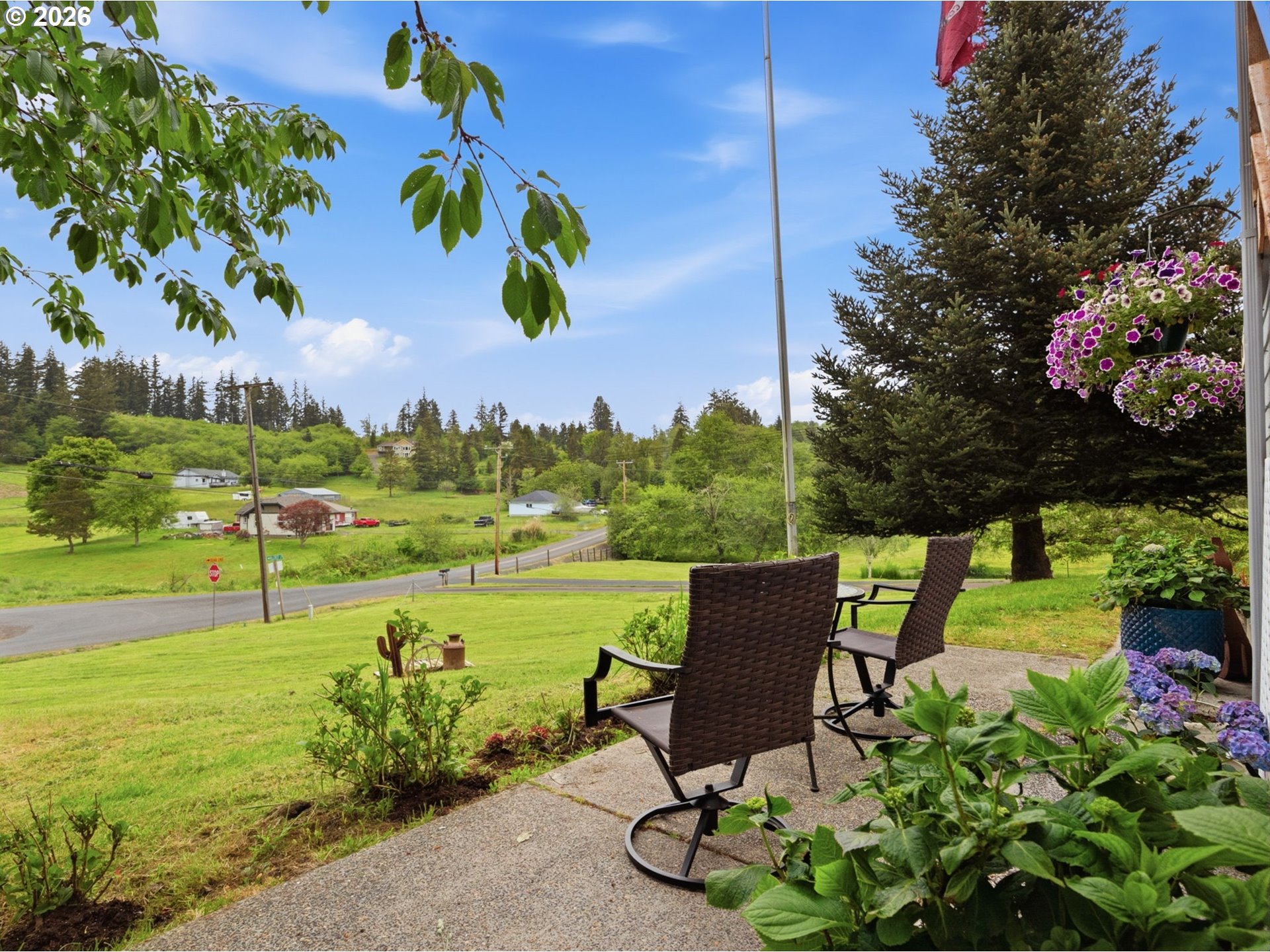92085 Akerstedt Road Astoria, OR 97103 - Photo 42 of 48 a view of a garden with an outdoor seating