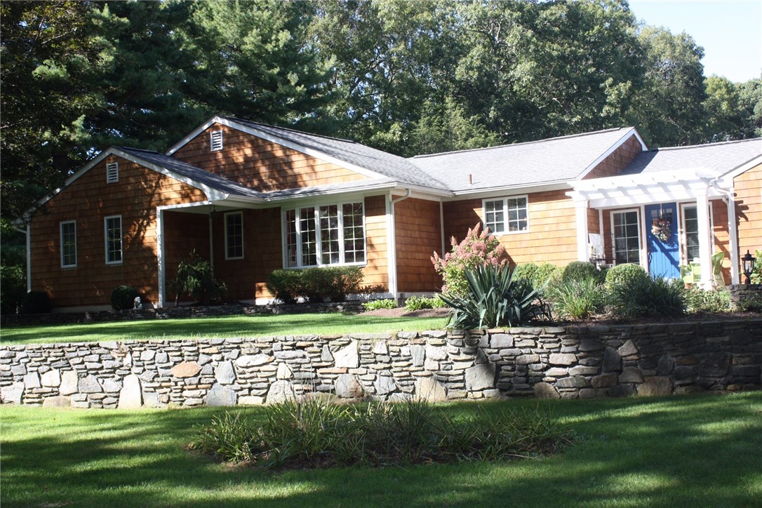 1029 Cowesett Road Warwick, RI 02886 - Photo 3 of 32