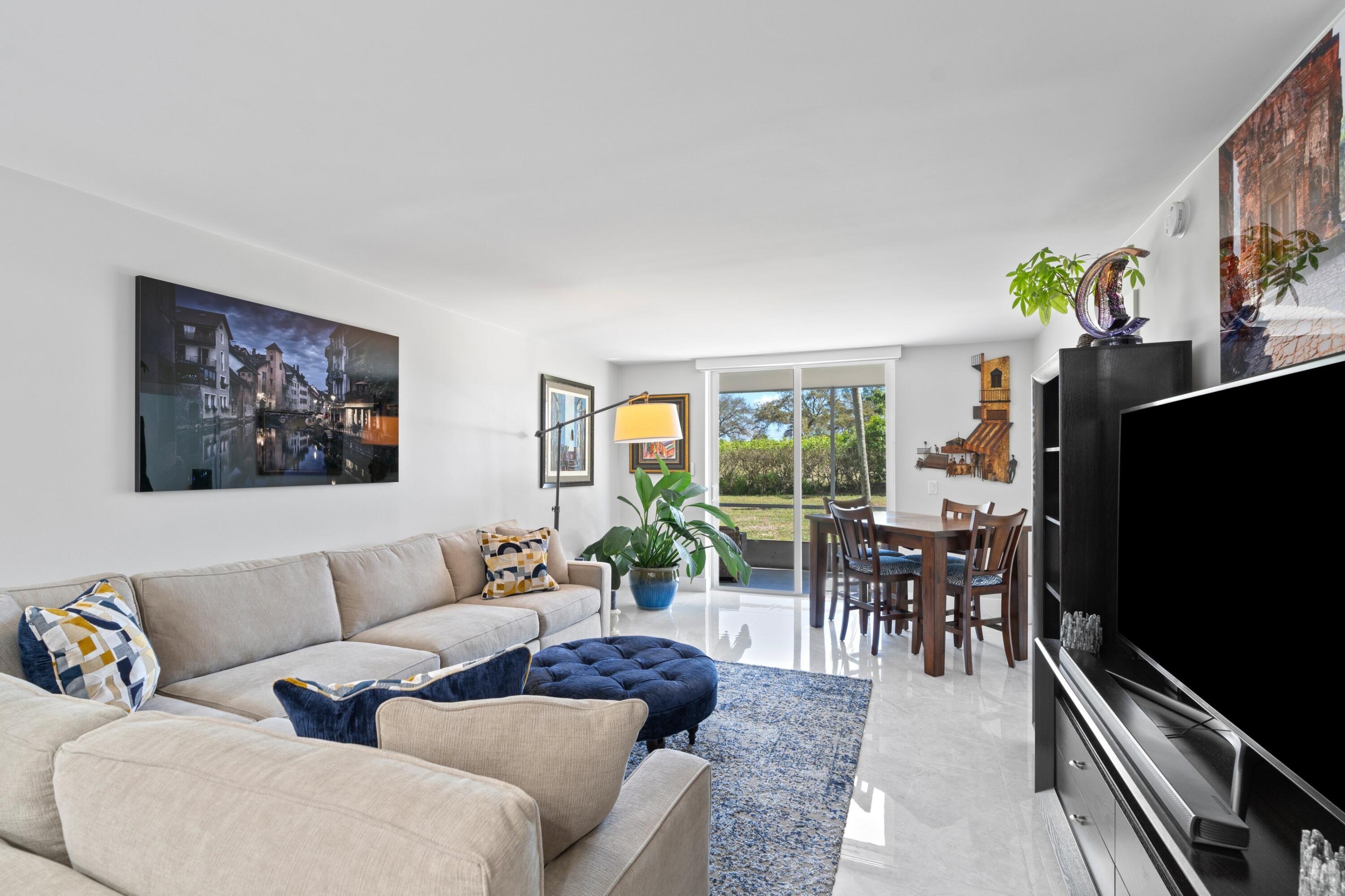 5700 Northwest 2nd Avenue, Unit 103 Boca Raton, FL 33487 - Photo 4 of 25 Living Room
