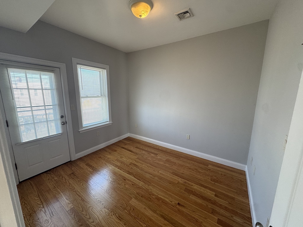 7 Wave Avenue, Unit 3 Revere, MA 02151 - Photo 10 of 12