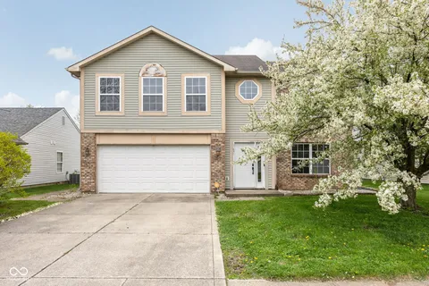 $289,900 | 6111 Parrington Drive, Indianapolis, IN 46236