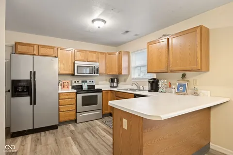 $289,900 | 6111 Parrington Drive, Indianapolis, IN 46236