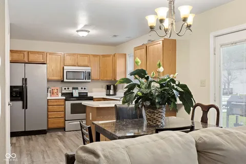 $289,900 | 6111 Parrington Drive, Indianapolis, IN 46236