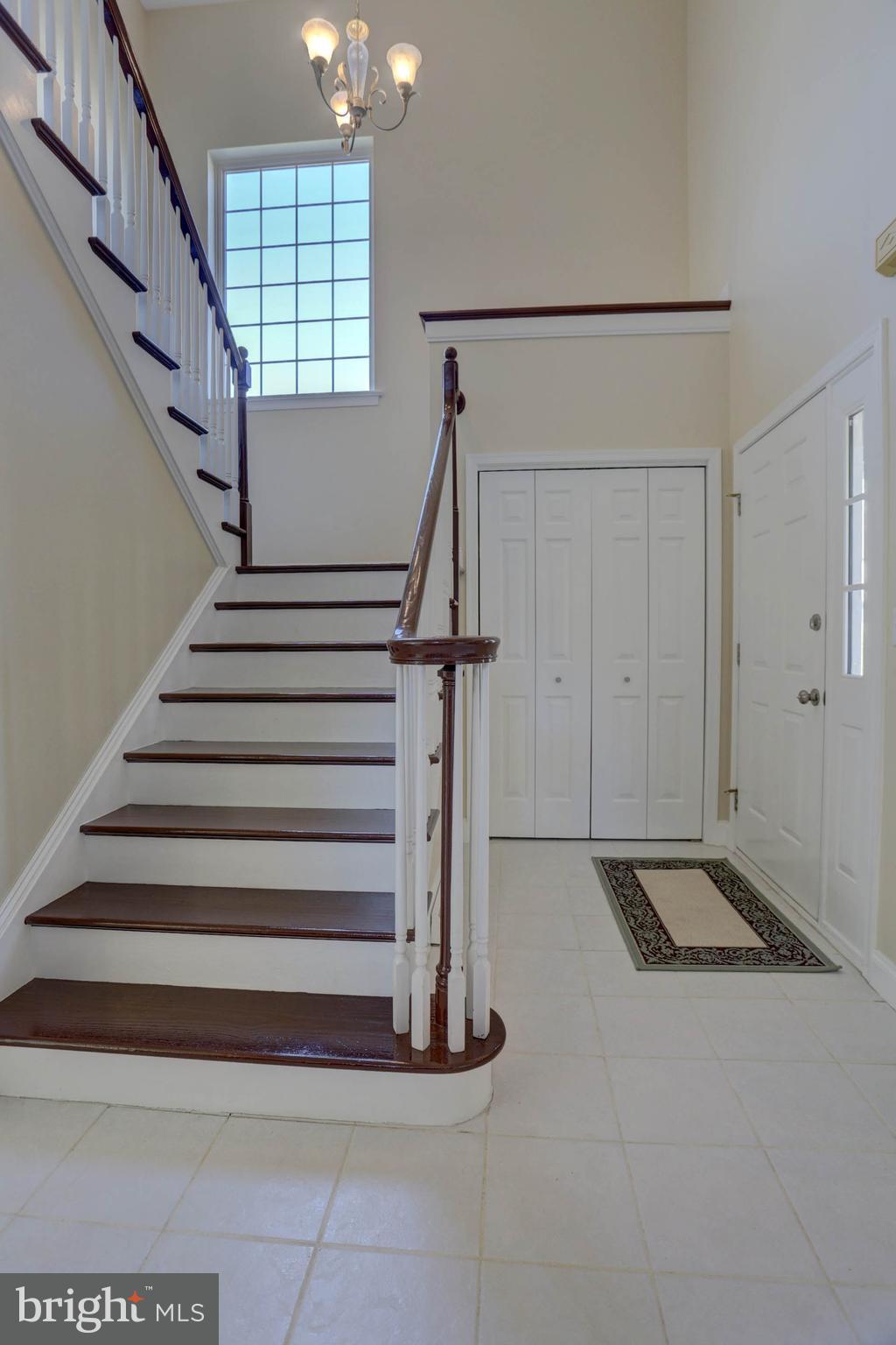 1009 Stillwood Circle Lititz, PA 17543 - Photo 3 of 29 Entry is bright and open with vaulted ceiling