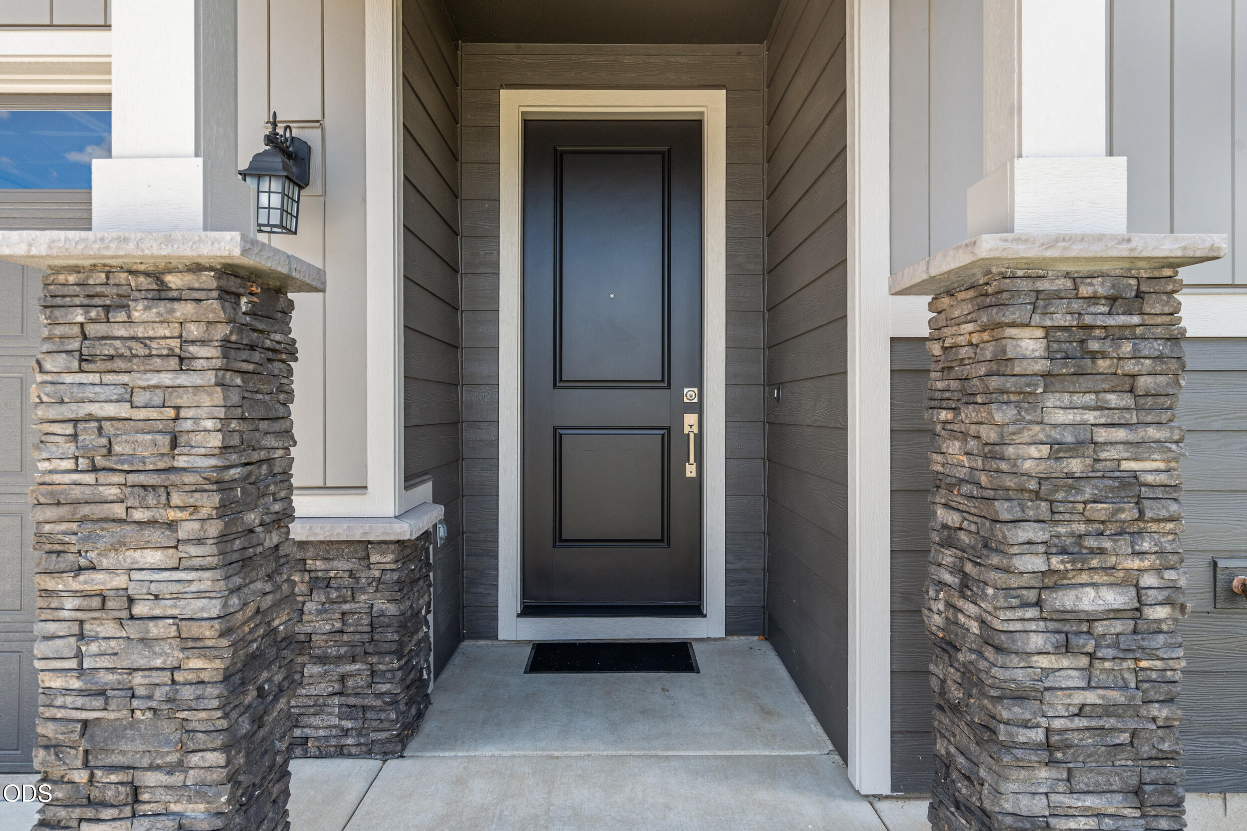 136 Valemont Drive, Unit 13 Eagle Point, OR 97524 - Photo 5 of 31
